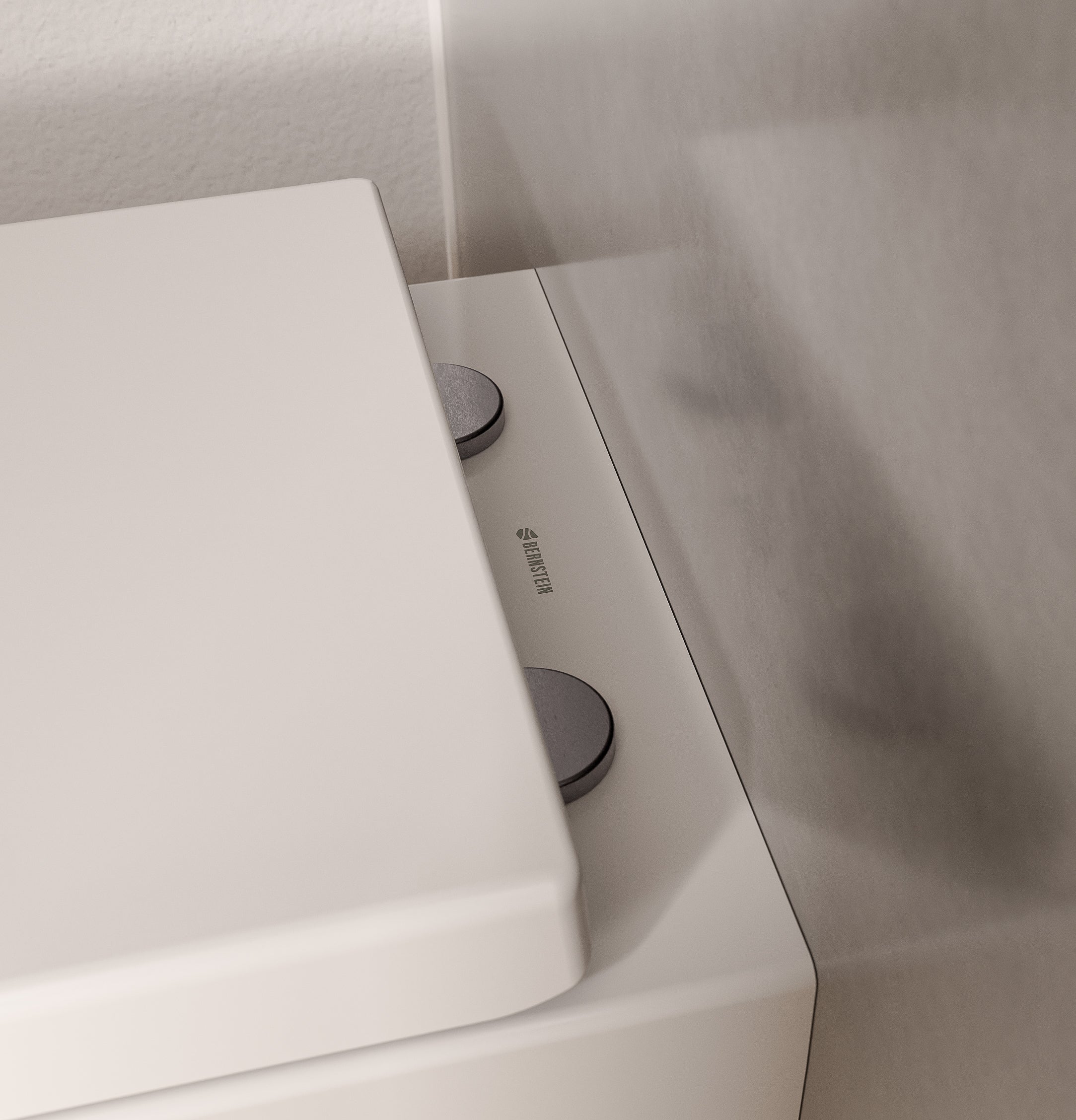 Fritstående toilet VIREO Hvid